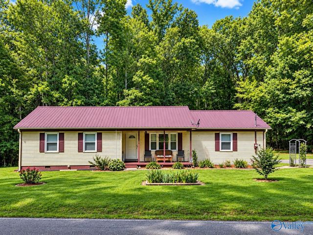 650 Mulberry Road, Hazel Green, AL 35750