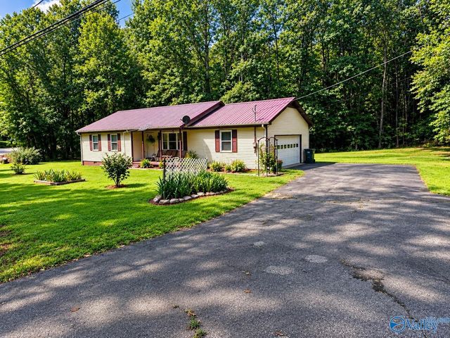 650 Mulberry Road, Hazel Green, AL 35750
