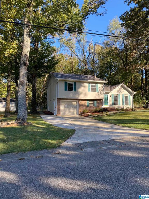 1524 ELKWOOD DRIVE, Fultondale, AL 35068