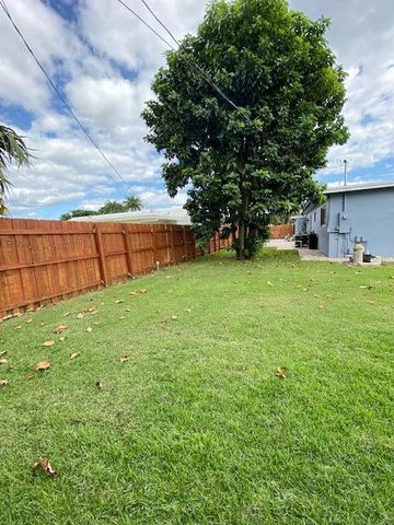 6601 LAKE CLARKE Drive, Lake Clarke Shores, FL 33406