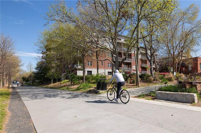 680 Greenwood Avenue NE 209, Atlanta, GA 30306