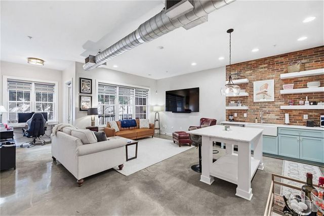 680 Greenwood Avenue NE 209, Atlanta, GA 30306