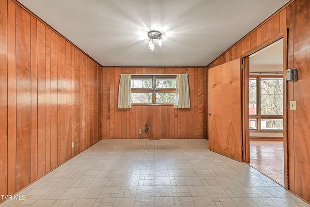 2744 Circle View, Kingsport, TN 37664