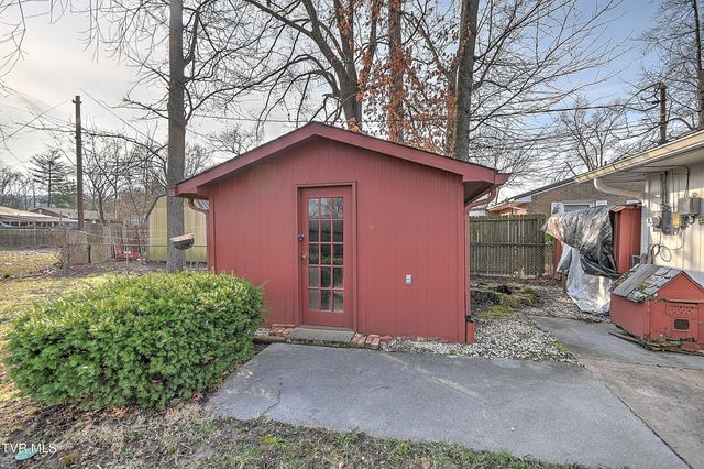 2744 Circle View, Kingsport, TN 37664