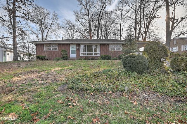 2744 Circle View, Kingsport, TN 37664