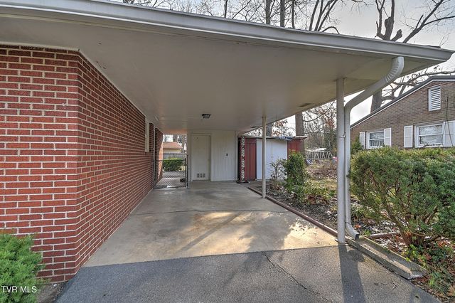 2744 Circle View, Kingsport, TN 37664