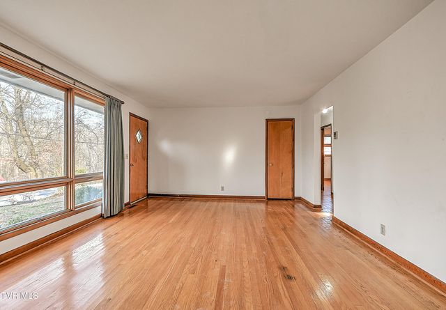 2744 Circle View, Kingsport, TN 37664