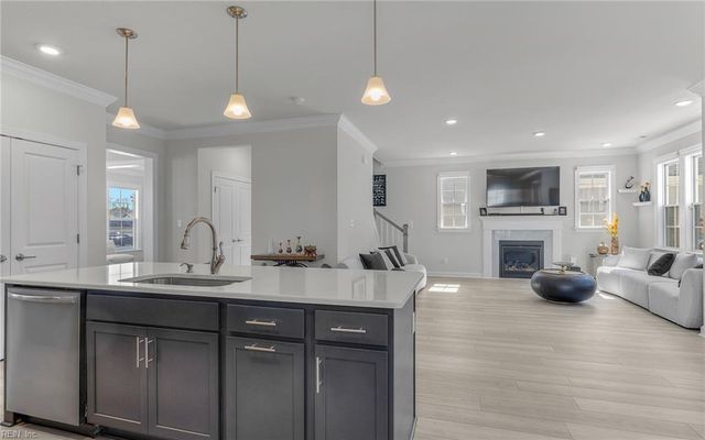 2216 Hampton Roads PW, Chesapeake, VA 23321