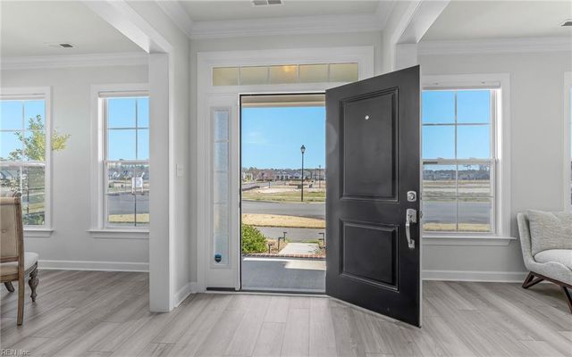 2216 Hampton Roads PW, Chesapeake, VA 23321