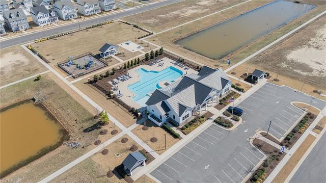 2216 Hampton Roads PW, Chesapeake, VA 23321