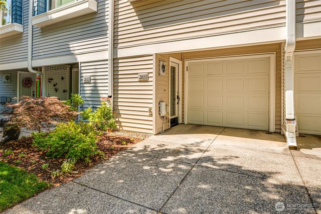 8722 NE 17th Street, Vancouver, WA 98664