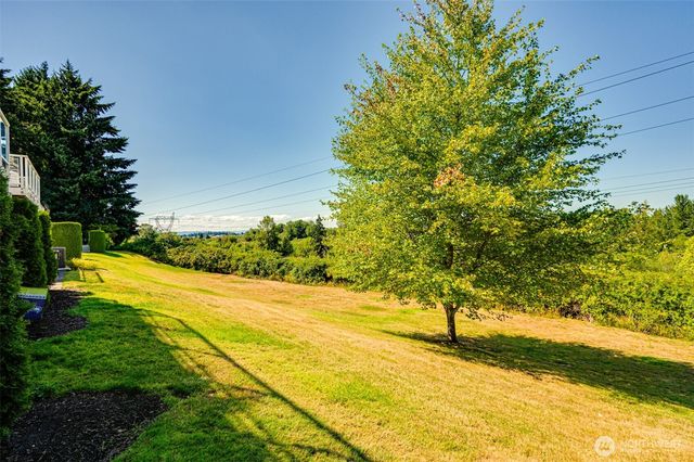 8722 NE 17th Street, Vancouver, WA 98664