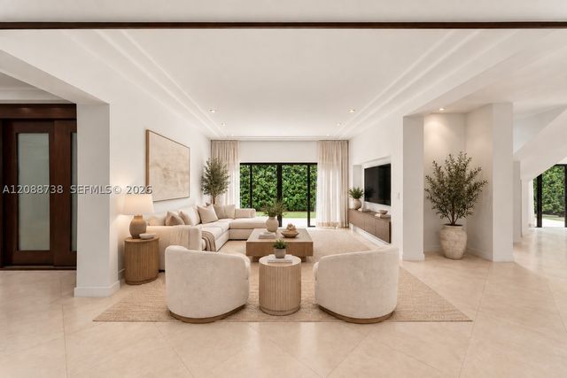 1600 W 24th St, Miami Beach, FL 33140