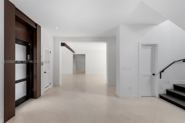 1600 W 24th St, Miami Beach, FL 33140