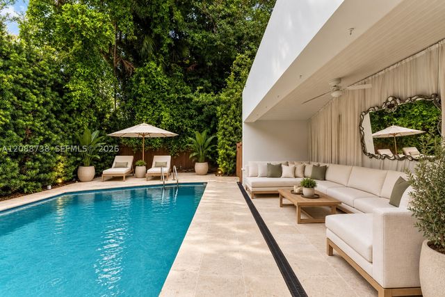 1600 W 24th St, Miami Beach, FL 33140