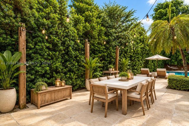 1600 W 24th St, Miami Beach, FL 33140