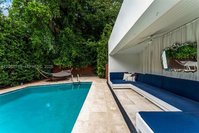 1600 W 24th St, Miami Beach, FL 33140