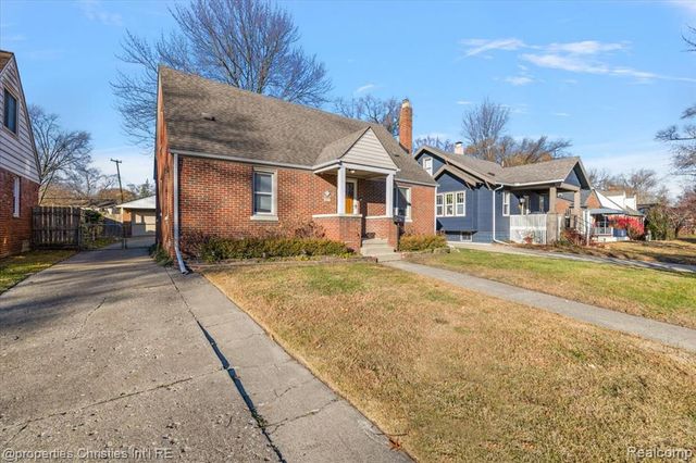 23501 Sherman Street, Oak Park, MI 48237