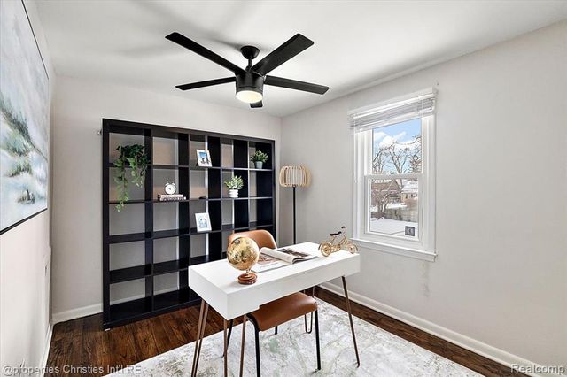 23501 Sherman Street, Oak Park, MI 48237