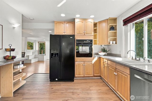 4616 49th Avenue S, Seattle, WA 98118