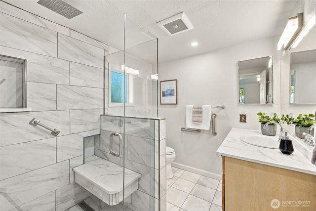4616 49th Avenue S, Seattle, WA 98118
