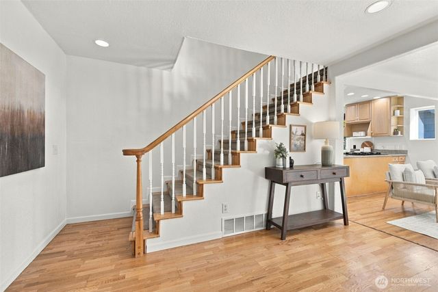 4616 49th Avenue S, Seattle, WA 98118