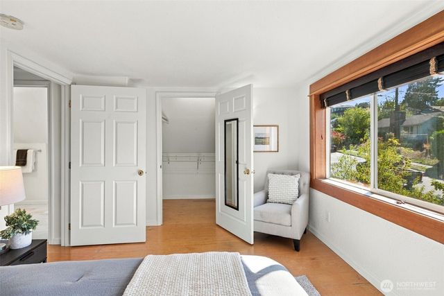 4616 49th Avenue S, Seattle, WA 98118