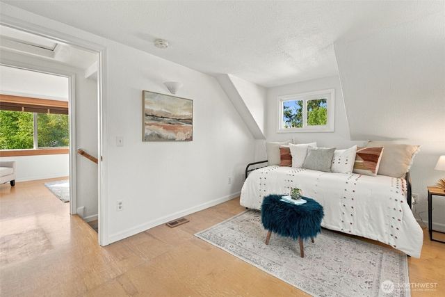 4616 49th Avenue S, Seattle, WA 98118