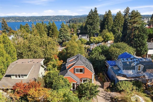 4616 49th Avenue S, Seattle, WA 98118