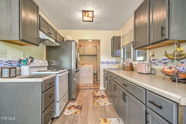 329 Westfield Drive, Kingsport, TN 37664
