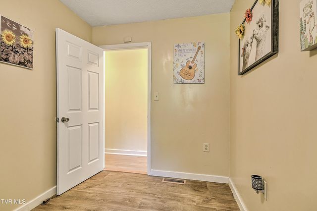 329 Westfield Drive, Kingsport, TN 37664