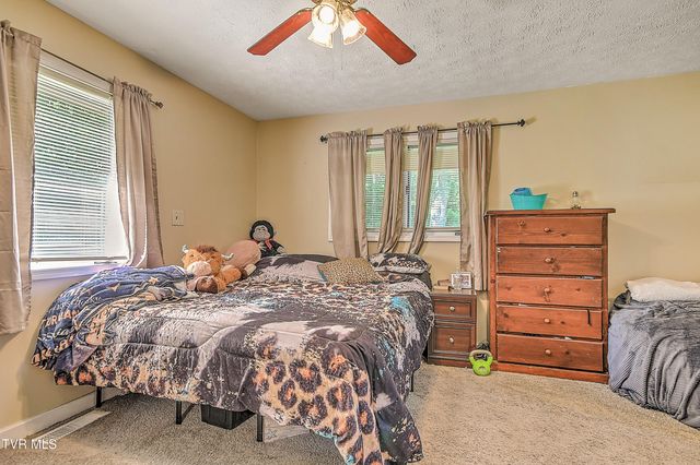 329 Westfield Drive, Kingsport, TN 37664