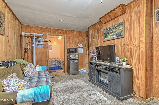 329 Westfield Drive, Kingsport, TN 37664