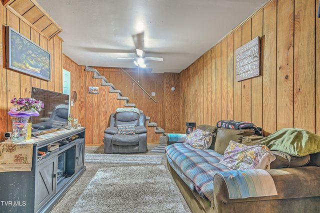 329 Westfield Drive, Kingsport, TN 37664