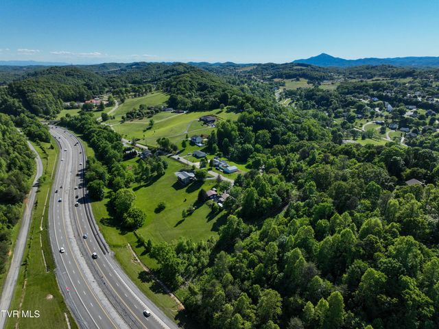 329 Westfield Drive, Kingsport, TN 37664