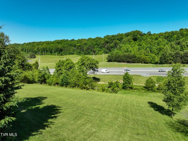 329 Westfield Drive, Kingsport, TN 37664