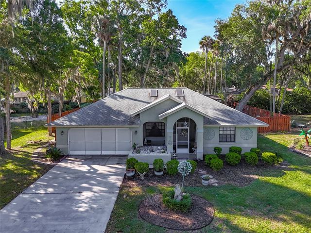 27 BLACK HAWK PLACE, Palm Coast, FL 32137