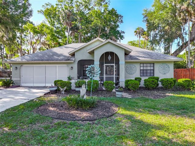 27 BLACK HAWK PLACE, Palm Coast, FL 32137