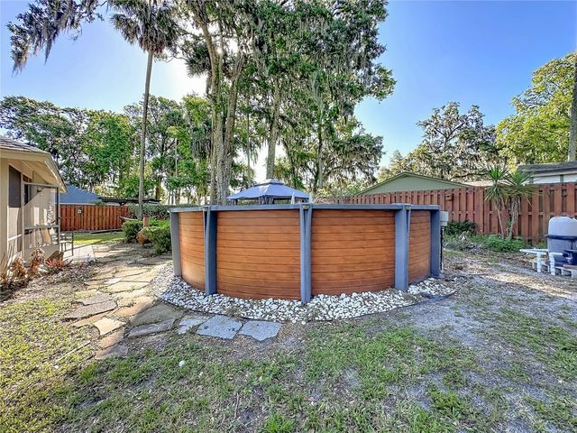 27 BLACK HAWK PLACE, Palm Coast, FL 32137