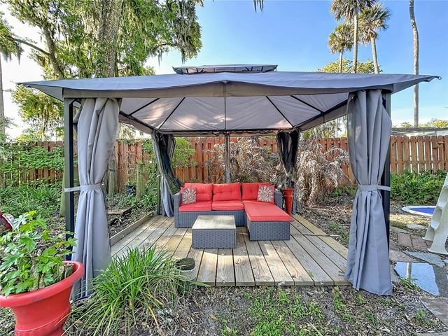 27 BLACK HAWK PLACE, Palm Coast, FL 32137