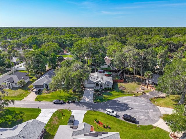 27 BLACK HAWK PLACE, Palm Coast, FL 32137