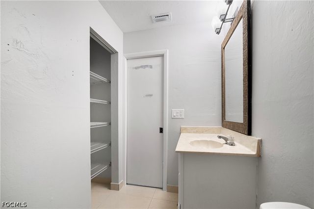 9144 Morris RD, Fort Myers, FL 33967