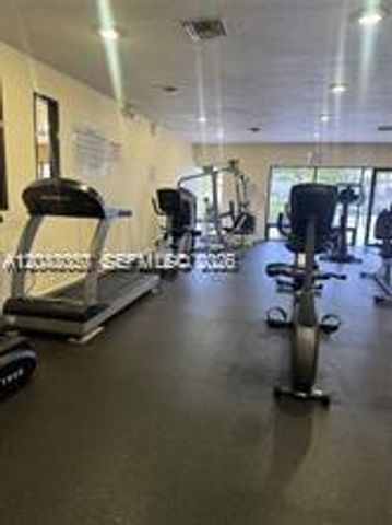 9660 Sunrise Lakes Blvd 202, Sunrise, FL 33322