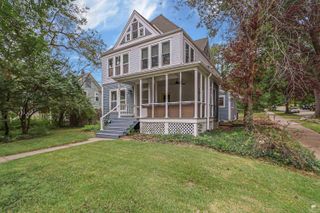 1801 Humboldt Street, Manhattan, KS 66502
