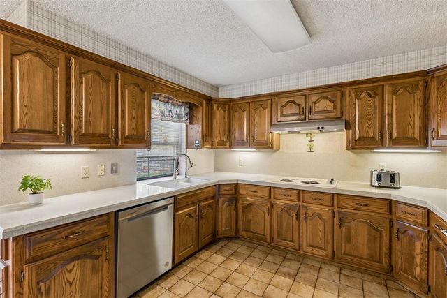 328 Windbrook Drive, Norman, OK 73072