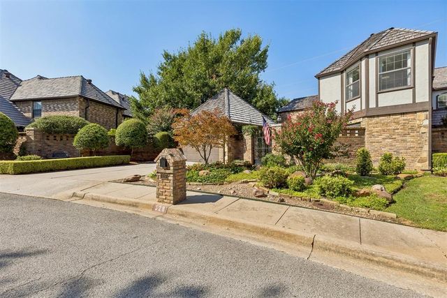 328 Windbrook Drive, Norman, OK 73072