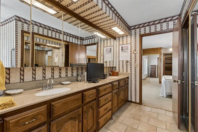 328 Windbrook Drive, Norman, OK 73072
