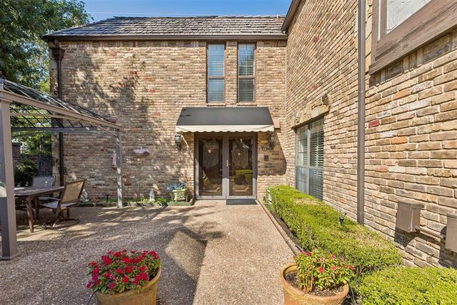 328 Windbrook Drive, Norman, OK 73072