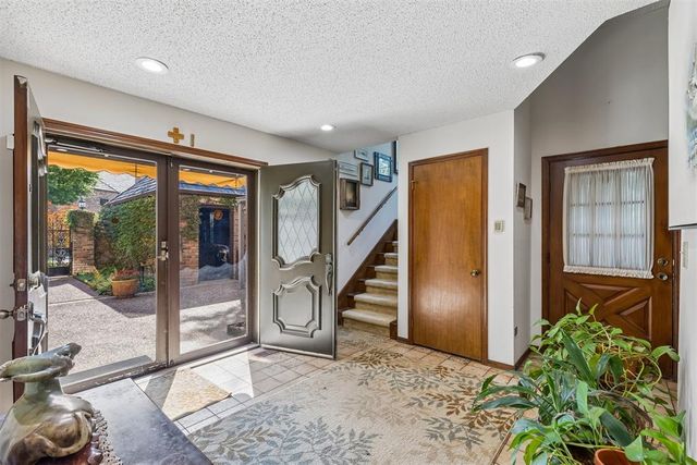 328 Windbrook Drive, Norman, OK 73072