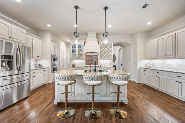 11324 Mounts Run Drive, Dallas, TX 75218